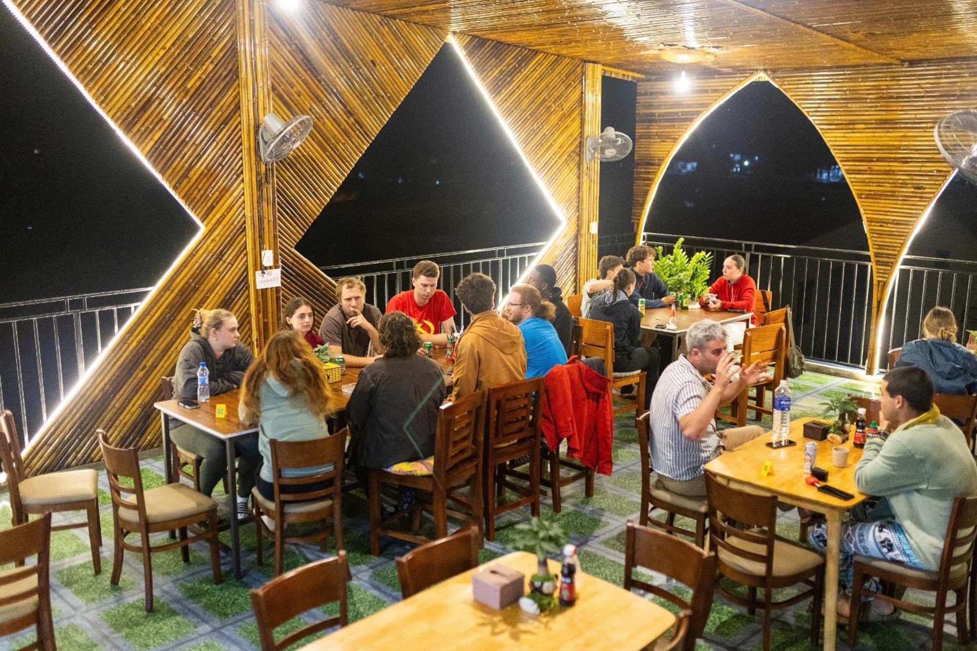 Green Riverside Cosy Home Фонг Нха Екстериор снимка