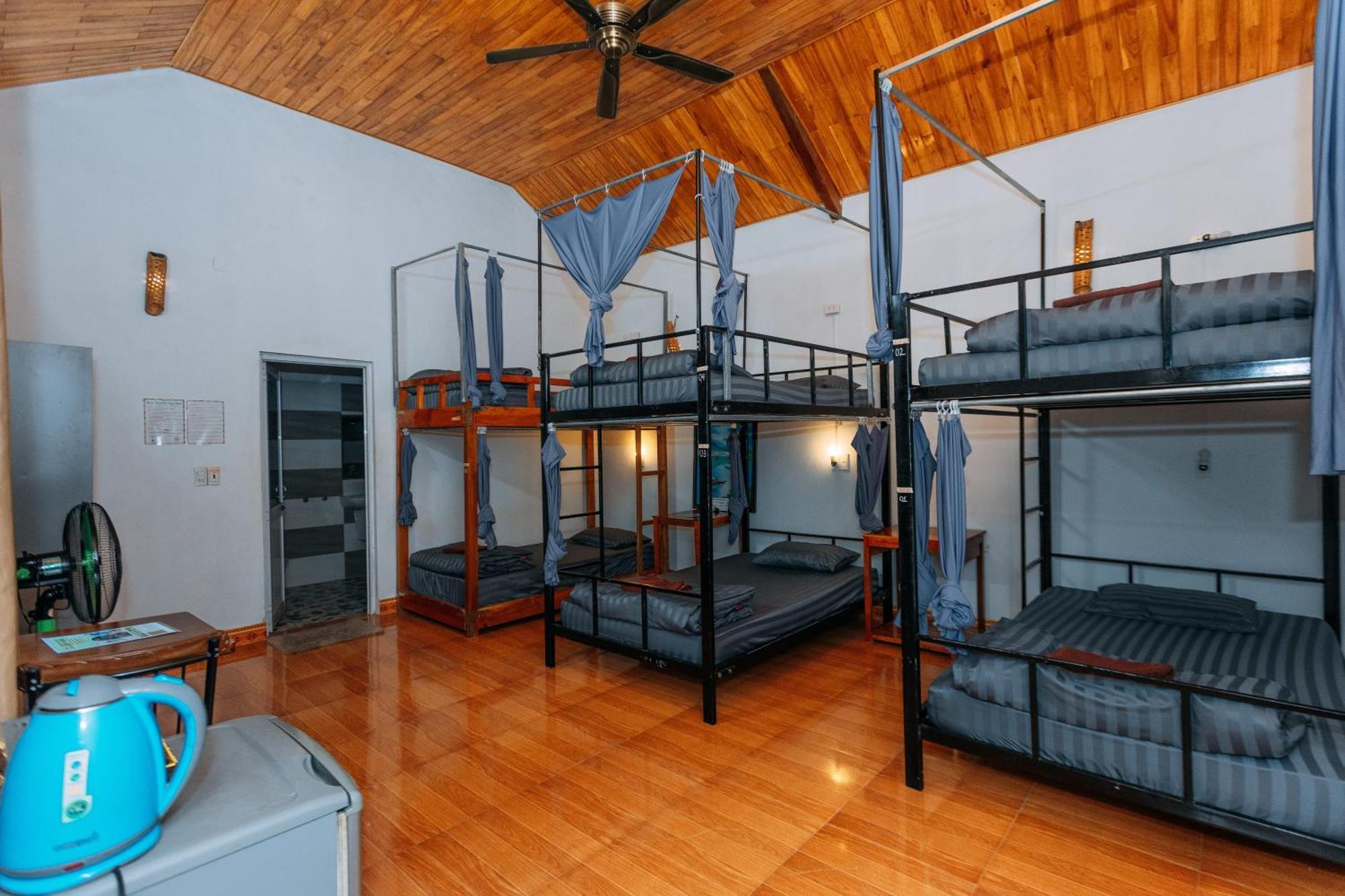 Green Riverside Cosy Home Фонг Нха Екстериор снимка