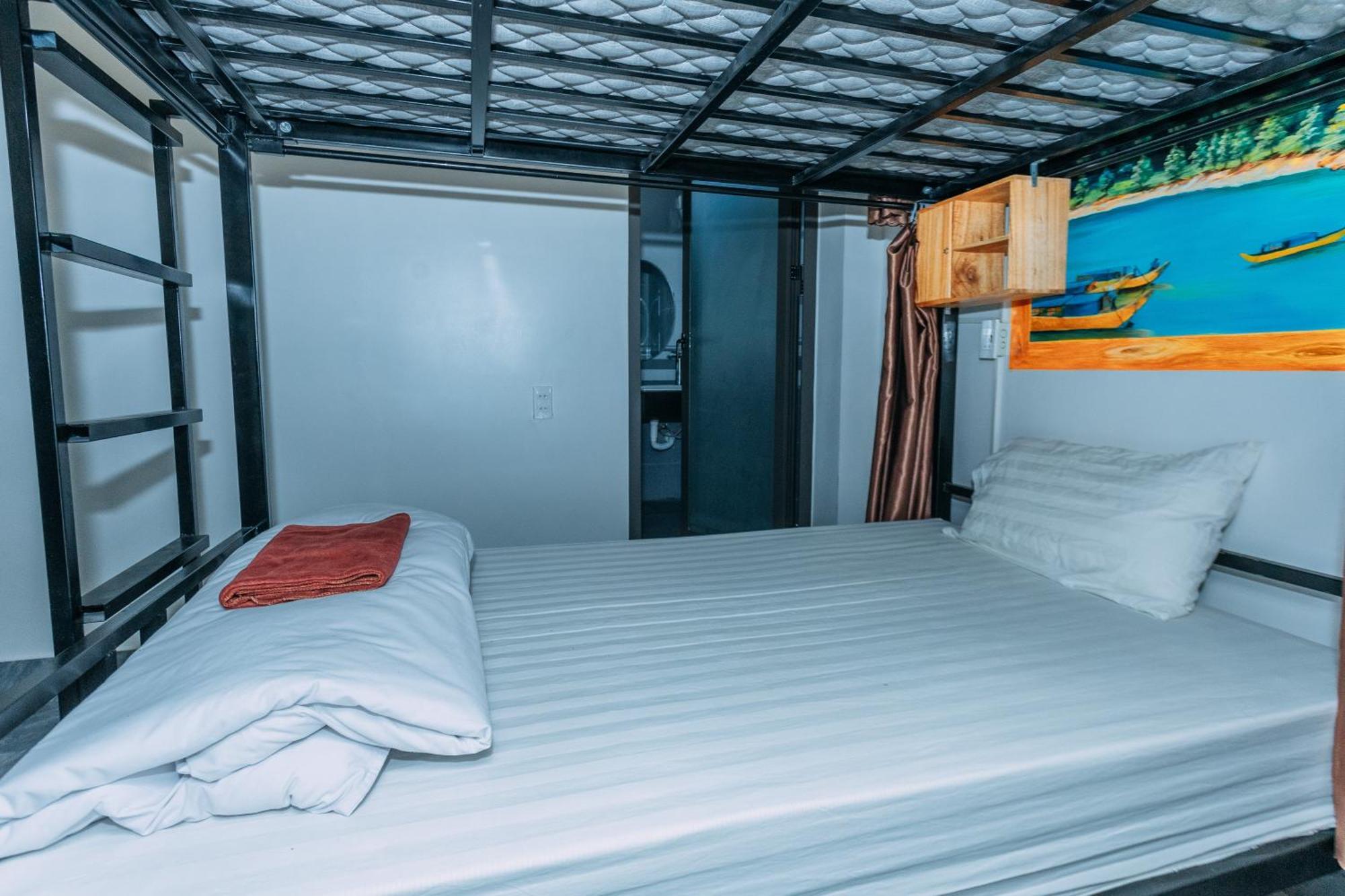 Green Riverside Cosy Home Фонг Нха Екстериор снимка