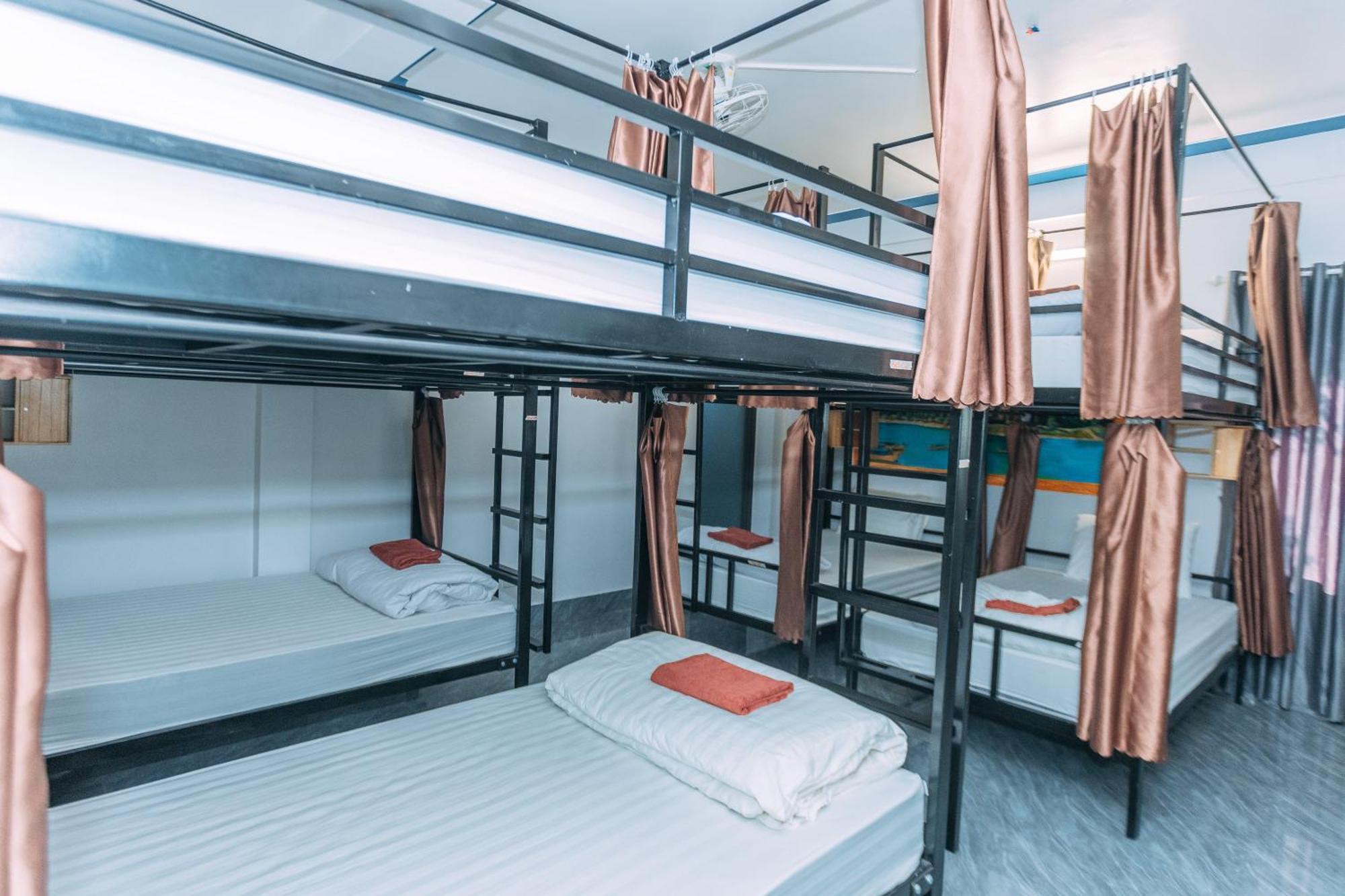Green Riverside Cosy Home Фонг Нха Екстериор снимка